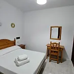 Hotell Nuevo Julios By Olda