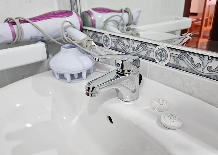 Hotel Nuevo Julios By Olda Ribadumia